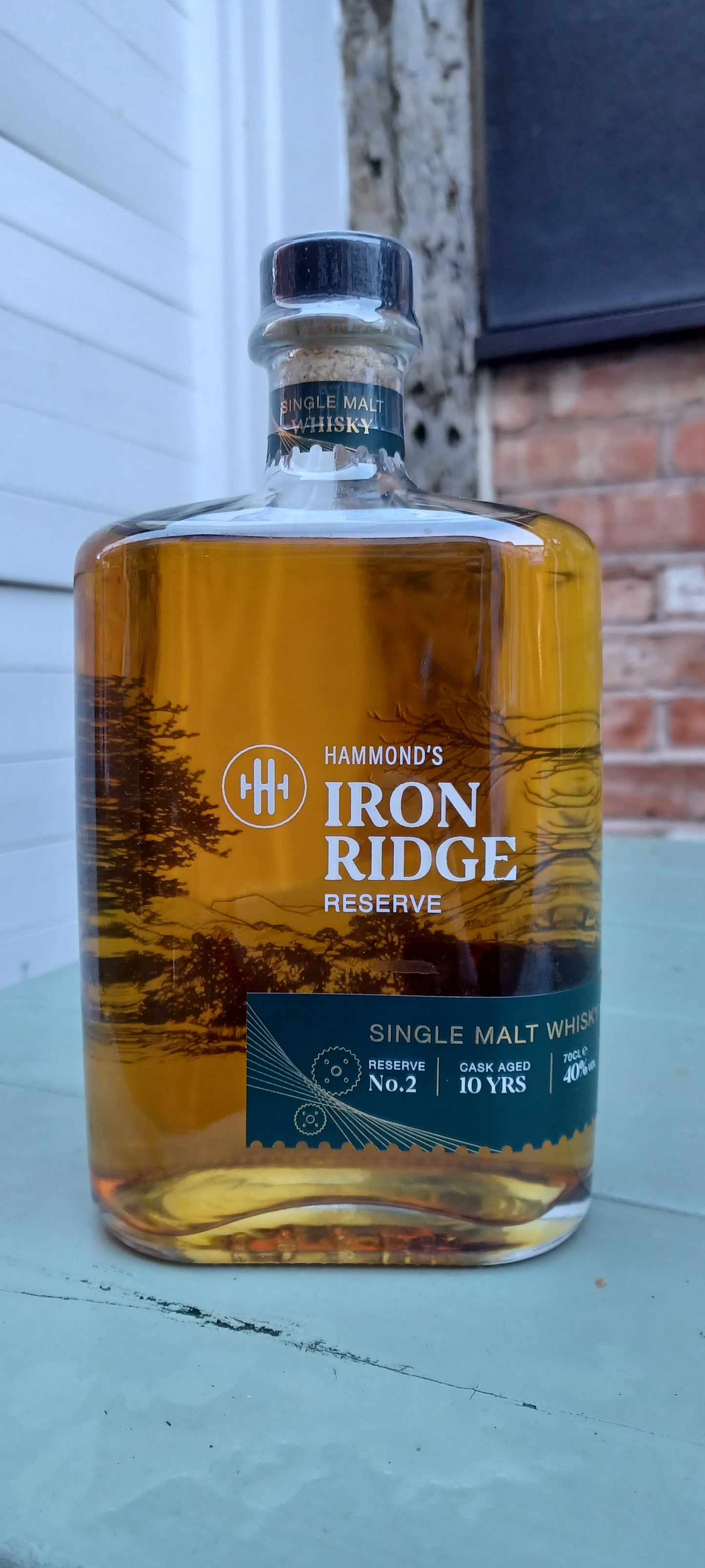 Richard Hammonds Iron Ridge Single Malt. 10yr. Batch No.2. 40% abv